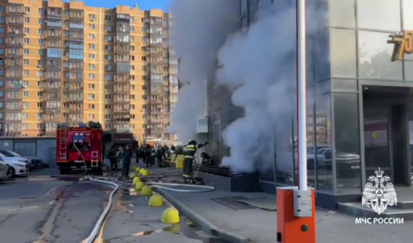 В&nbsp;Иркутске загорелся цоколь жилого дома на&nbsp;улице 25-го Октября (Видео)                            