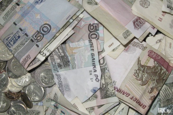 
                Иностранец пытался дать взятку полицейскому в аэропорту Иркутска
                
            