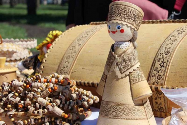 
                Фестиваль творчества &laquo;Иркутский Арбат&raquo; пройдет в сквере Кирова 16 августа
                
            