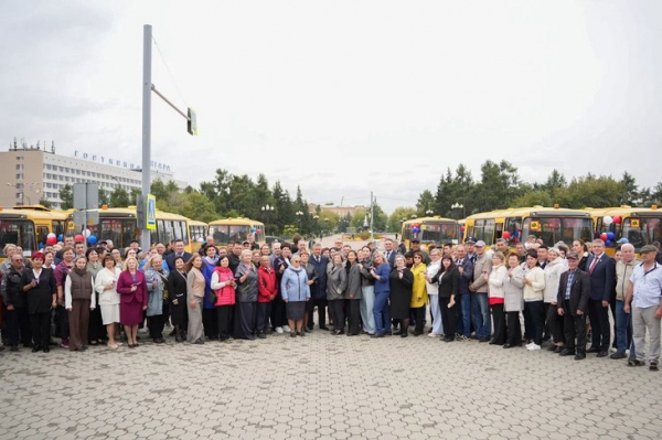 
                В школы Иркутской области направили 77 новых автобусов
                
            