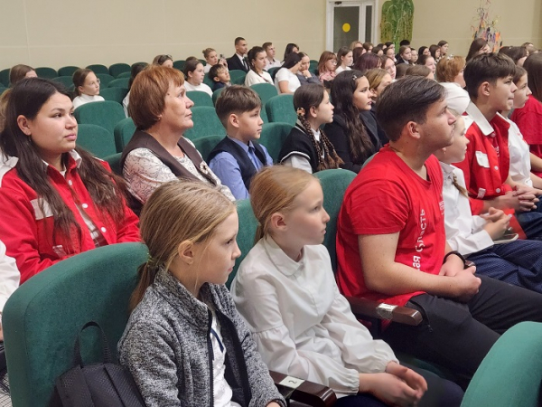 
			На слете "Движения Первых" подвели итоги проекта "Хранители истории"		