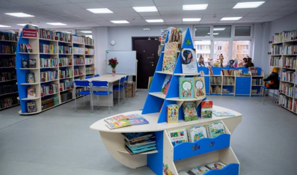 В микрорайоне Ново-Ленино после обновления открылась детская библиотека &laquo;Алые паруса&raquo;                            