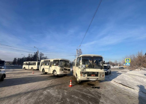Два автобуса столкнулись в&nbsp;Ленинском районе Иркутска                            