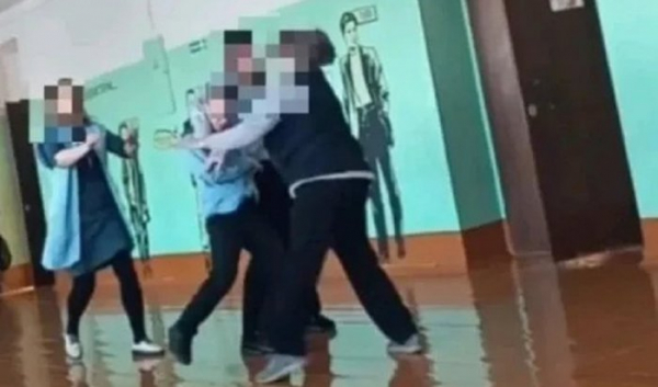 В Черемхово началась проверка после конфликта между школьником и сотрудницей учебного заведения                            