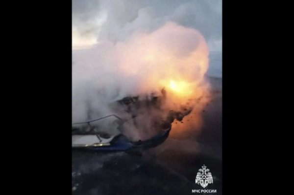 В Листвянке полностью сгорел хивус (Видео)                            