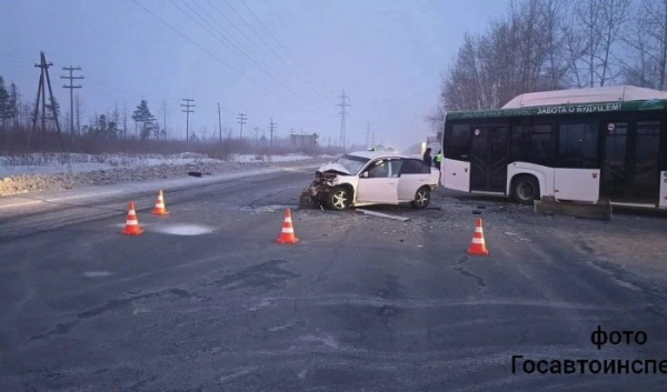 В Братске при столкновении с автобусом погиб водитель Honda Civic (Видео)                            