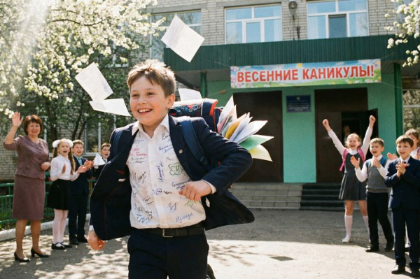 
                Весенние каникулы начнутся в российских школах 28 марта
                
            