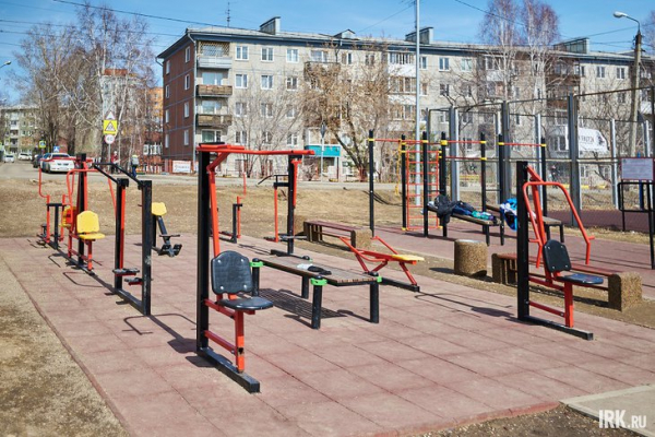 
                В Иркутске начали ремонтировать спортивные площадки
                
            