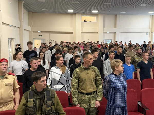 
			Защищать честь Иркутского округа на региональной &laquo;Зарнице 2.0&raquo; будут команды Хомутовской школы № 1		