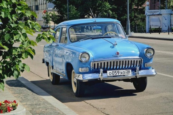 Масштабный парад и выставку ретроавтомобилей проведут в Иркутске в День города
Масштабный парад и выставку ретроавтомобилей проведут в Иркутске в День города