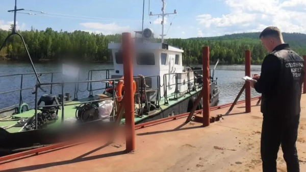 На Усть-Илимском водохранилище перевернулся катер с судоводителем и пассажиром
