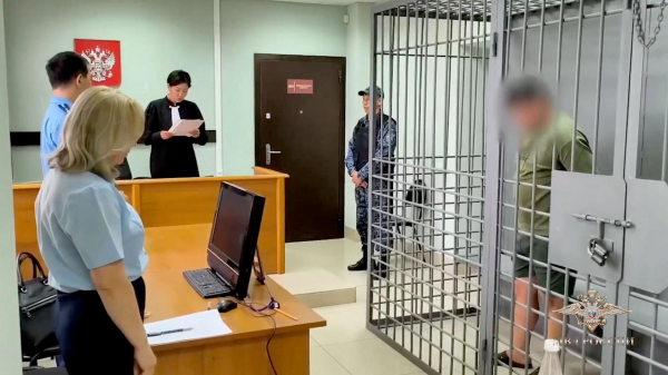 В Иркутской области арестовали мужчину за угрозы полицейскому на АЗС