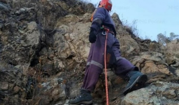 В Ольхонском районе спасли туристку, застрявшую в Сарминском ущелье                            
