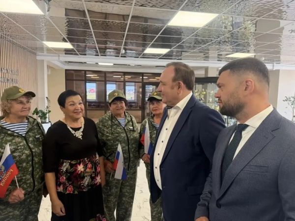 
			Соглашение о взаимодействии подписали председатели советов ветеранов Прибайкальского района Бурятии и Иркутского округа		