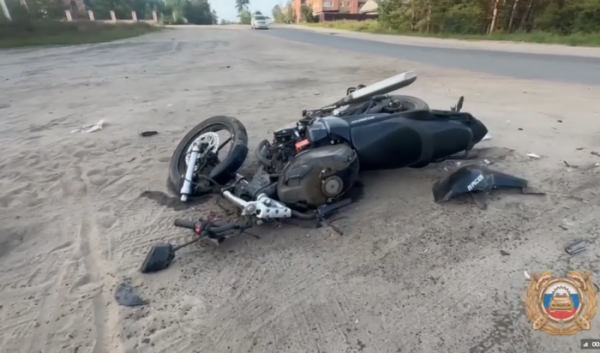 В Нижнеилимском районе подросток на мотоцикле пострадал в ДТП (Видео) В Нижнеилимском районе подросток на мотоцикле пострадал в ДТП (Видео)