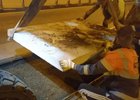 40 бетонных плит заменили вдоль трамвайных путей на Глазковском мосту в Иркутске
40 бетонных плит заменили вдоль трамвайных путей на Глазковском мосту в Иркутске