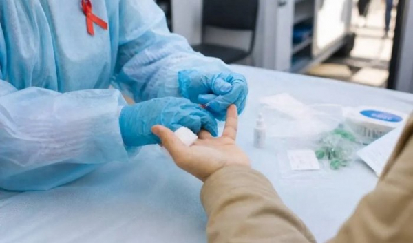 Иркутяне смогут узнать свой ВИЧ-статус 7 и 10 августа                            