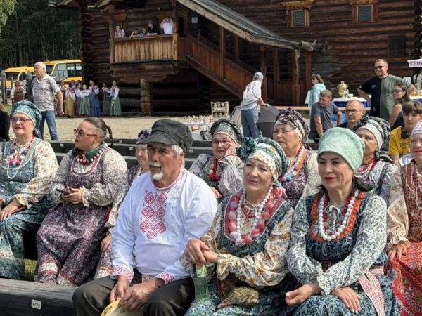 На праздник «Три Спаса» Иркутского округа собрались мастера со всего Приангарья
На праздник «Три Спаса» Иркутского округа собрались мастера со всего Приангарья