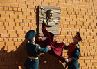 
                Мемориальную доску Григорию Тарасову установили на фасаде иркутской школы №35
                
            