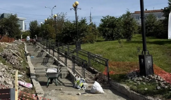 Лестницы отремонтируют на&nbsp;бульваре Постышева в&nbsp;Иркутске                            