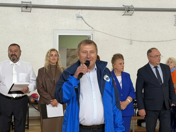 «Красны Девицы» из Санкт-Петербурга подружились с группами здоровья людей «серебряного» возраста Иркутского округа
«Красны Девицы» из Санкт-Петербурга подружились с группами здоровья людей «серебряного» возраста Иркутского округа